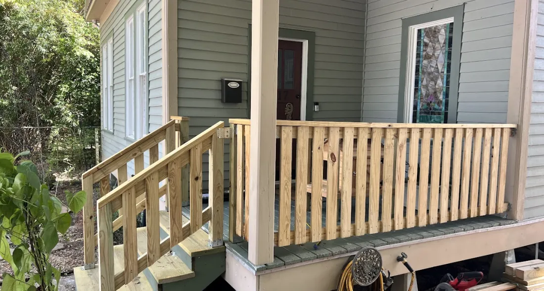 New deck railing